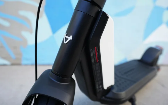 NIU KQi1 Sport Kick Scooter