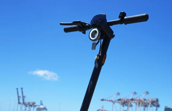 NIU KQi3 Sport Kick Scooter