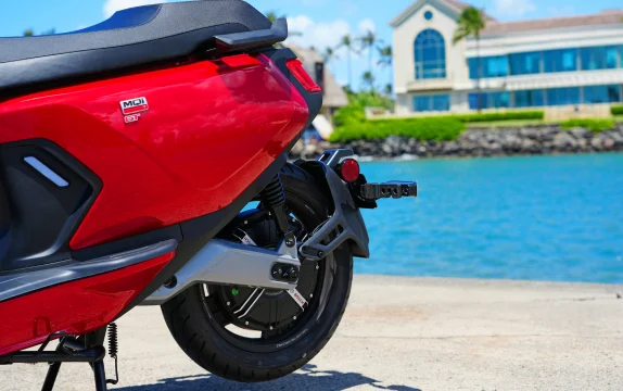 NIU MQi GT Motor Scooter