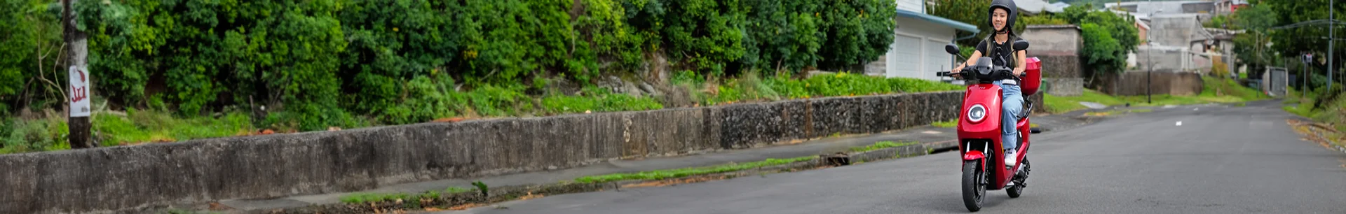 NIU MQi+ Sport Moped